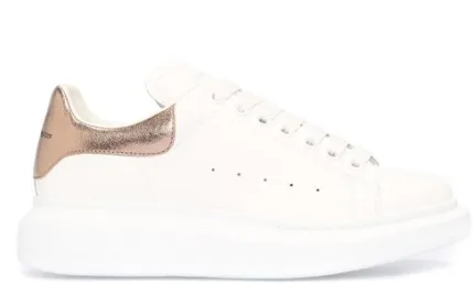 ALEXANDER MCQUEEN Gold Logolu Kadın Deri Sneaker