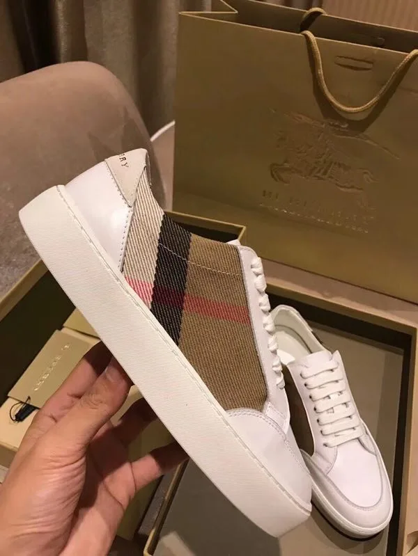 Burberry Sneakers White